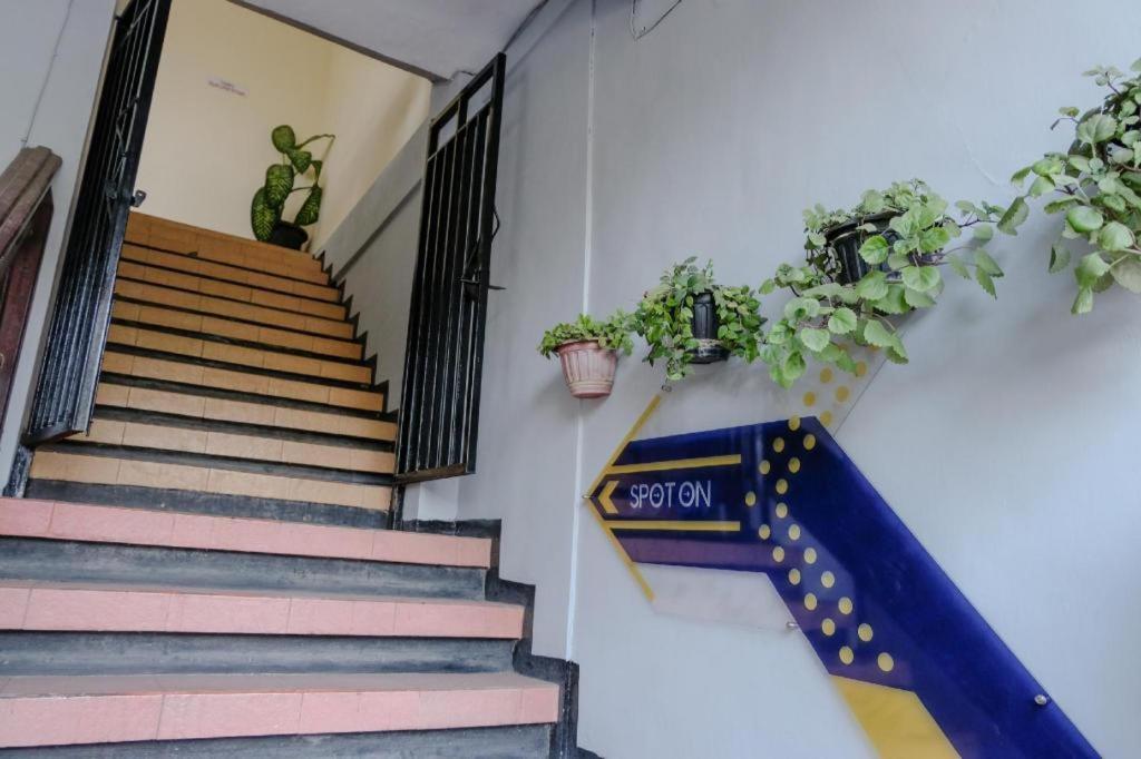 Sawojajar Inn มะลัง ภายนอก รูปภาพ